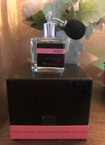 عطر ادکلن ویکتوریا سکرت مود یارن 75میل| Victoria Secret Mood Yearn